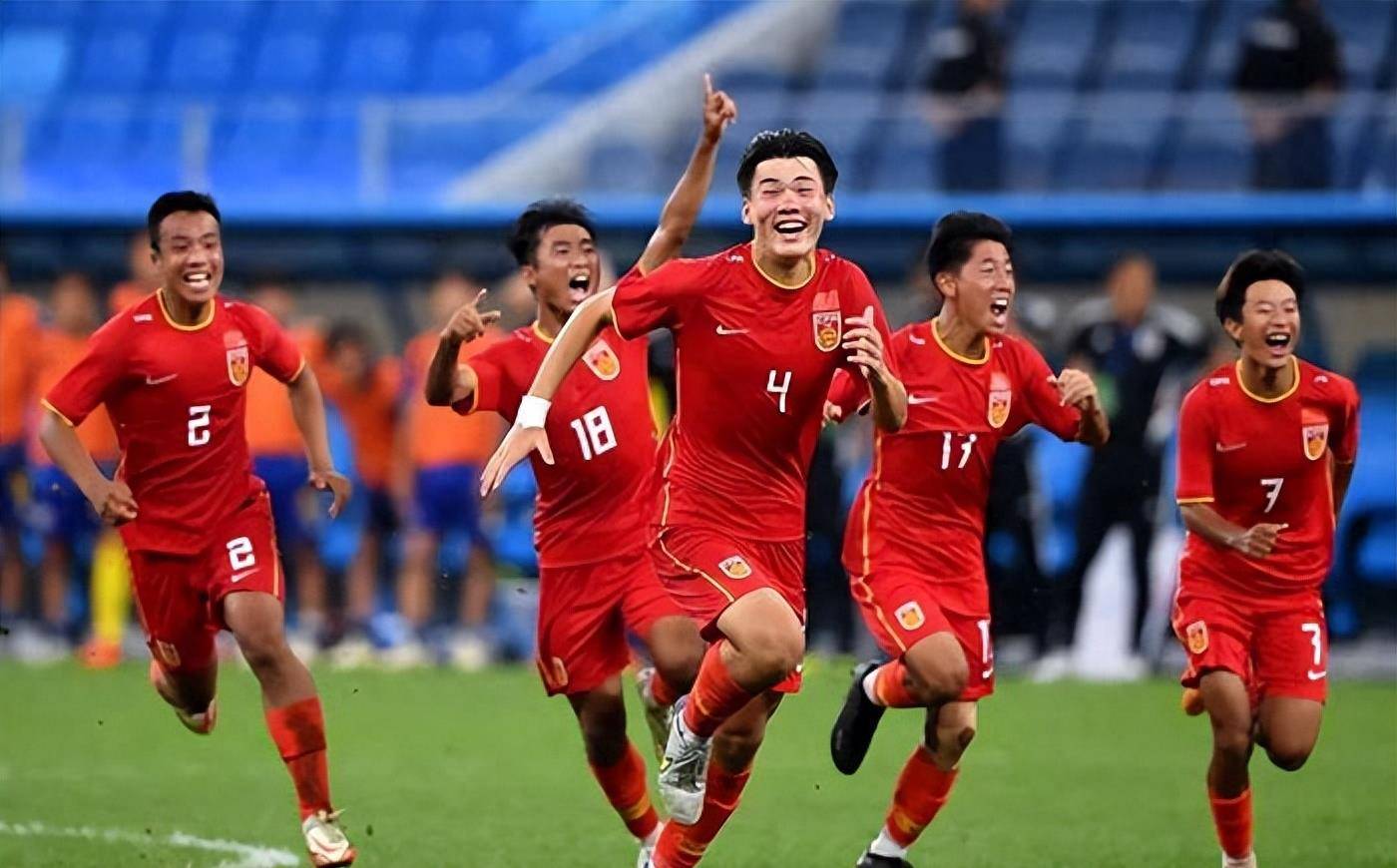 关于足球比赛的新鲜资讯持续热播的简单介绍